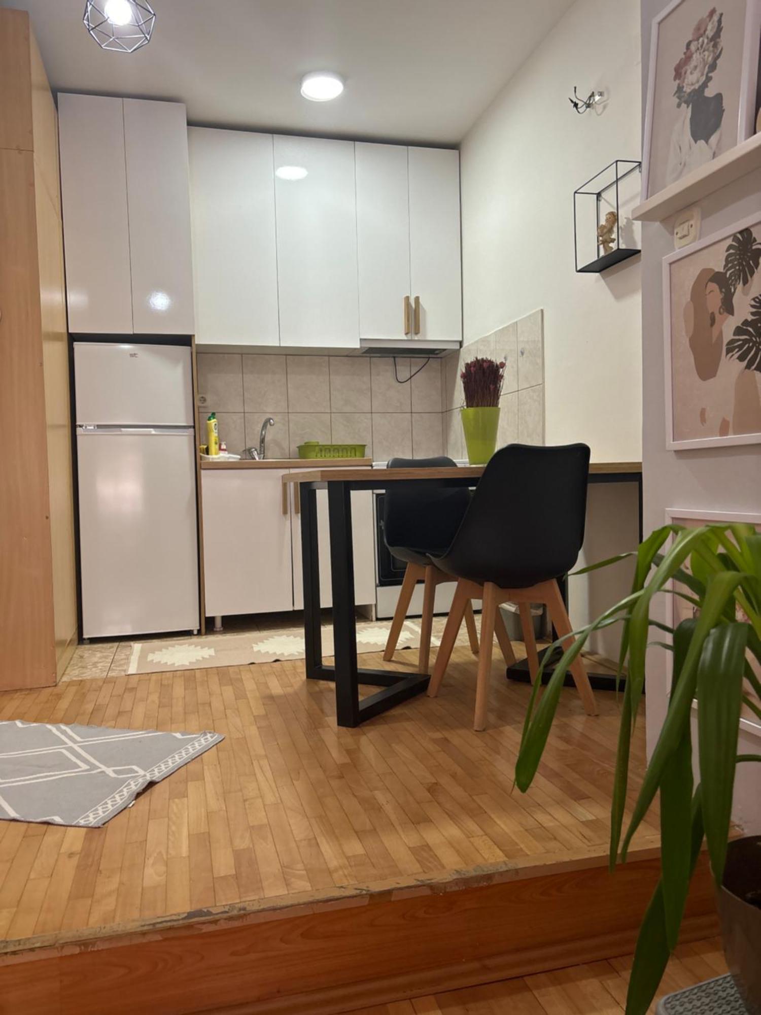 Mia'S Duplex Apartment 스코페 외부 사진